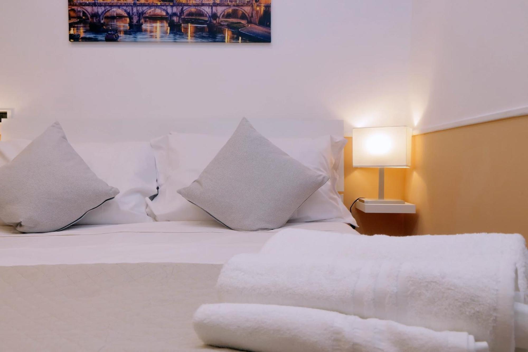 Trevi Feddy'S Apartment Рим Екстериор снимка